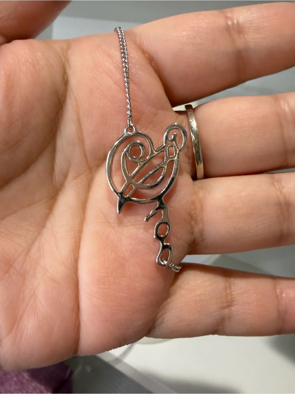 Dior Script Necklace - Picture 8 of 8
